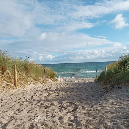 Schloesschen Sundische Wiese Hotell Zingst