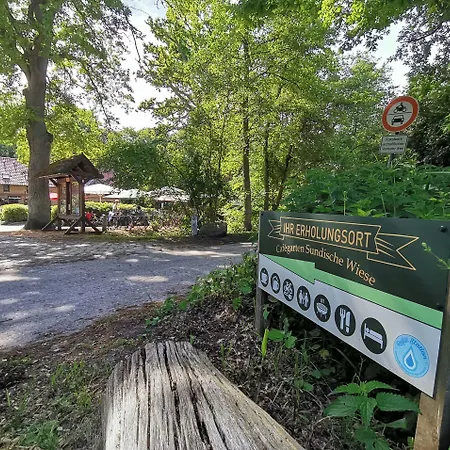 Schloesschen Sundische Wiese 3*